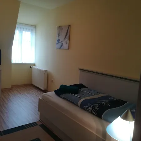 Zum Torwaechter Hotel 3*